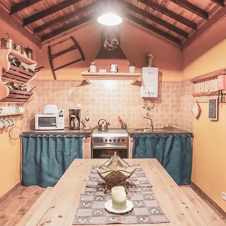 Adegas Do Pico Villa