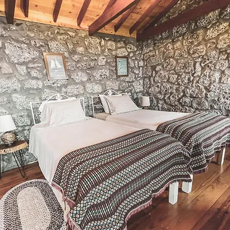 Villa Adegas Do Pico *