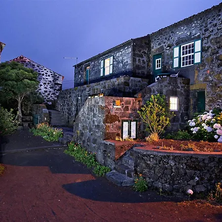 Adegas Do Pico Vila