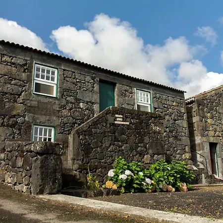 Vila Adegas Do Pico Prainha (Sao Roque do Pico)