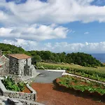 Adegas Do Pico Villa