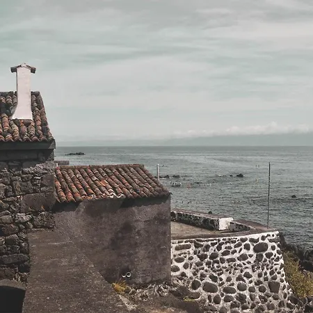 Villa Adegas Do Pico Prainha (Sao Roque do Pico)