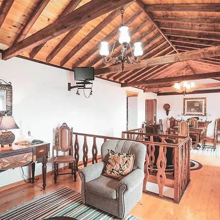 Adegas Do Pico Villa *