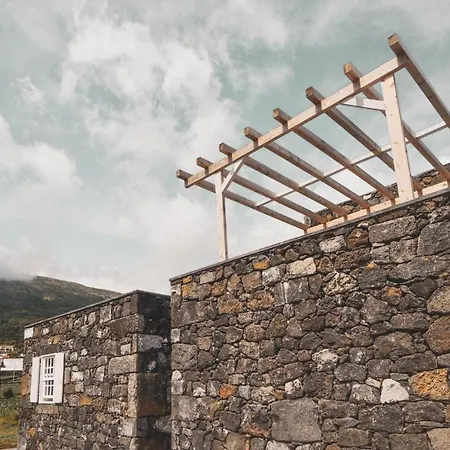 Villa Adegas Do Pico *