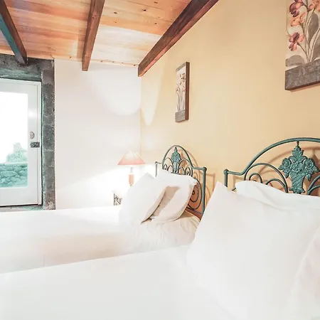 Villa Adegas Do Pico