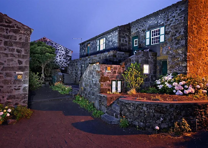 Adegas Do Pico Villa