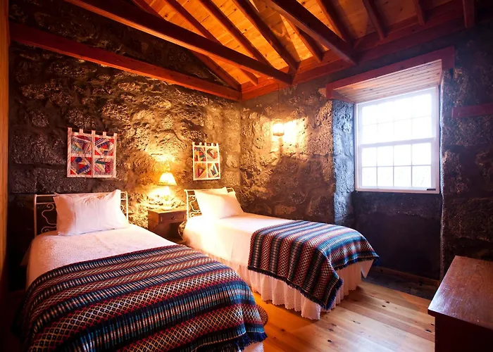 빌라 Adegas Do Pico *