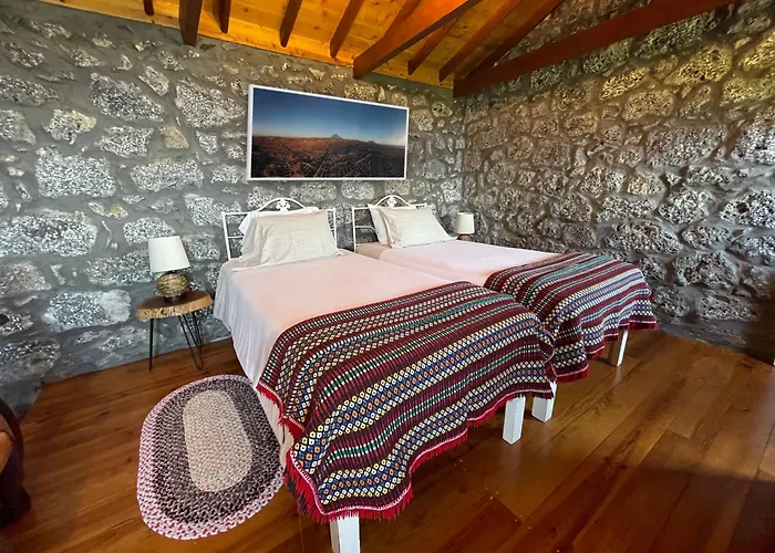 Adegas Do Pico 빌라 *