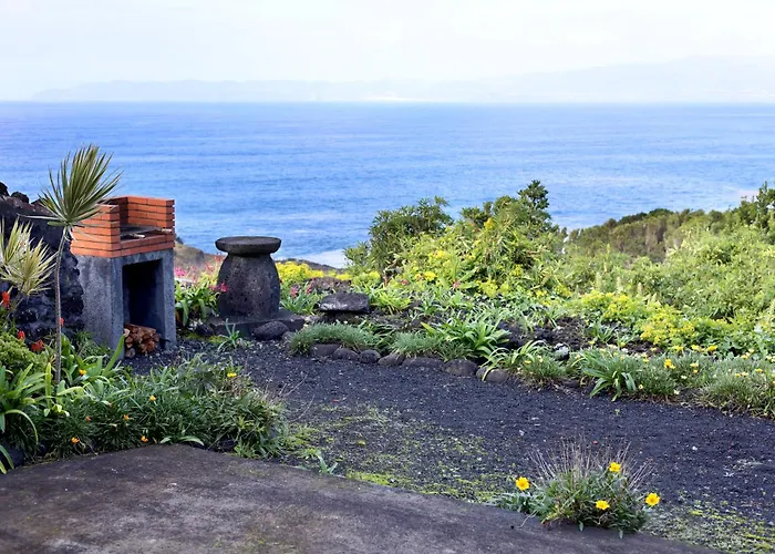 Adegas Do Pico Villa